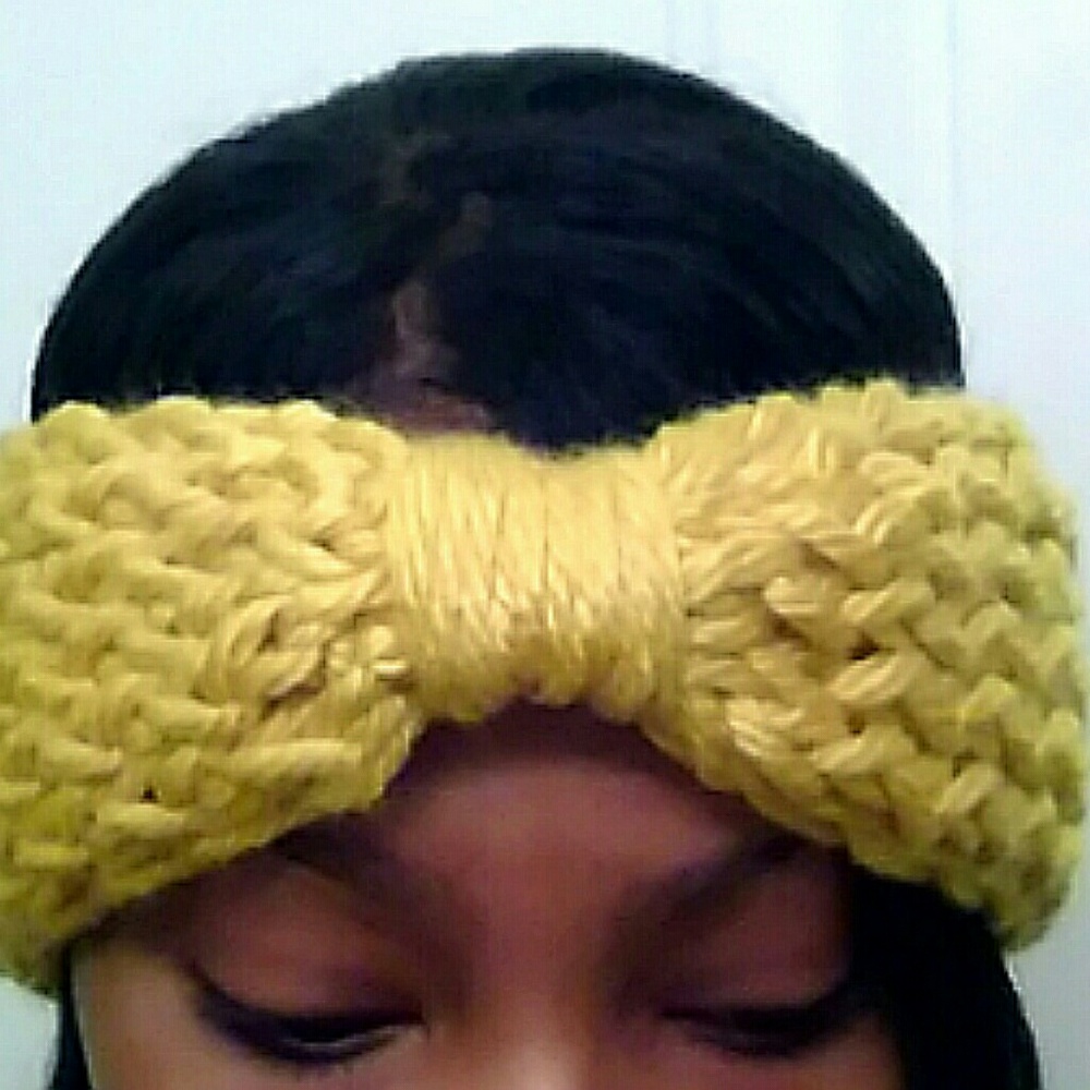 Golden yellow ear warmer